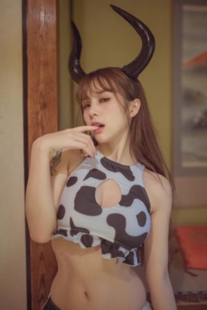寂寞美女撩骚软件_剧情片在线观看高清